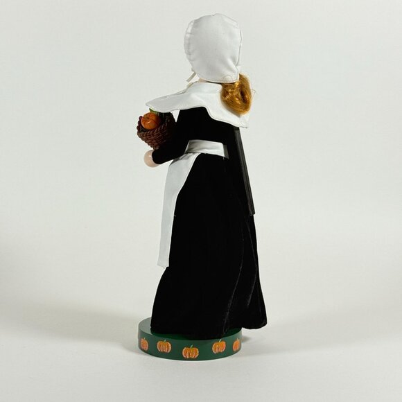 Nutcracker Village Pilgrim Girl 2004 Figurine 13" Thanksgiving Woman Decor - Picture 8 of 12